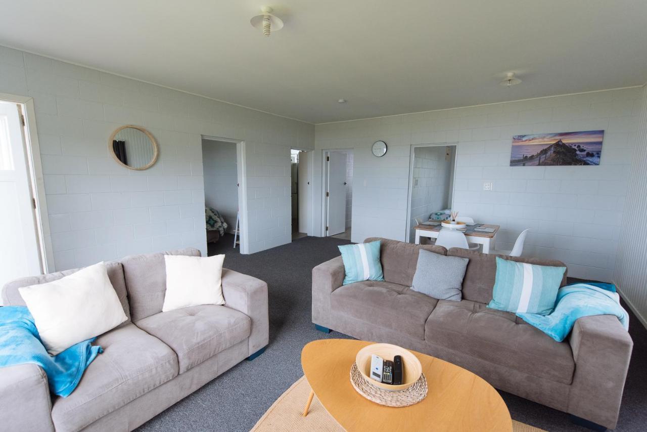 Pounawea Waterfront Motels Екстериор снимка